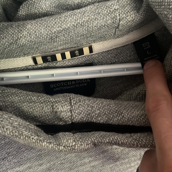 Scotch and soda hoody - Picture 4 of 5